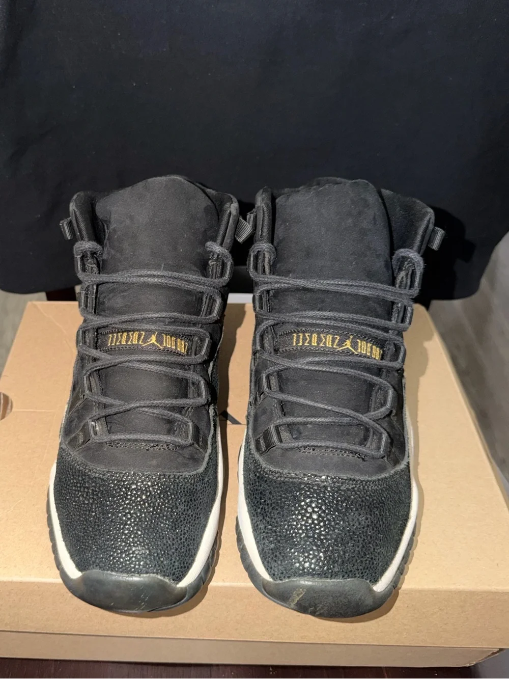 Air Jordan 11 Heiress Black Stingray Size 6.5y GS Sneakers 2017 852625-030